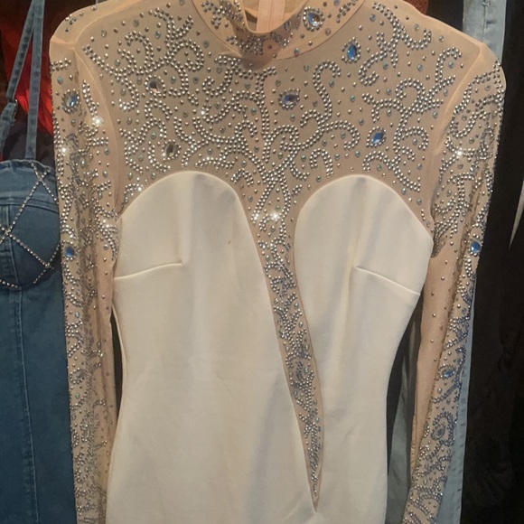 Beautiful studded mesh long sleeve dress. - Picture 2 of 6